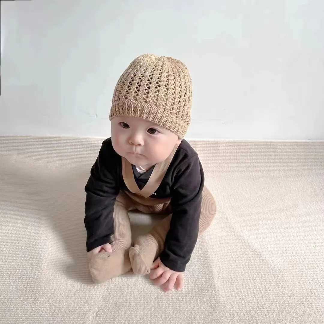 Summer New Baby Hollow Knit Hats Solid Color Baby Hats Thin Cotton Newborn Babies Knitted Hat Breathable Infant Cap M240821