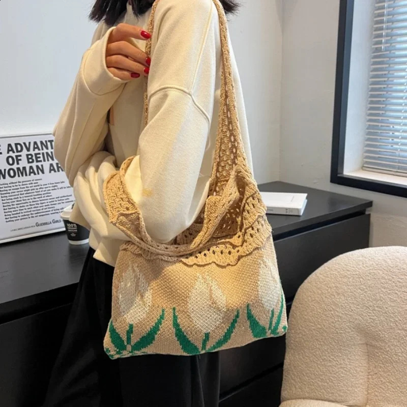 Tulip Knitted Bag Retro Flower Shoulder Woolen Braid Handbag Fashion Art Chic Summer Holiday Tote Bags for Women 240820ZYl