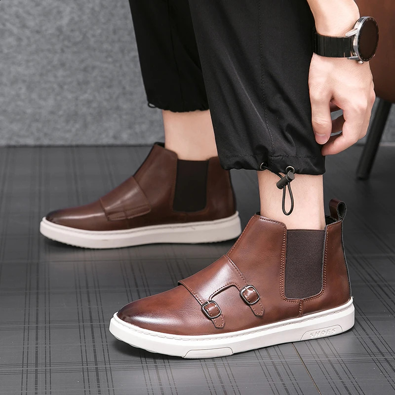 Mens fashion trend casual wedding party dress denim shoes with dual buttons comfortable non slip durable version Chelsea boots 240821