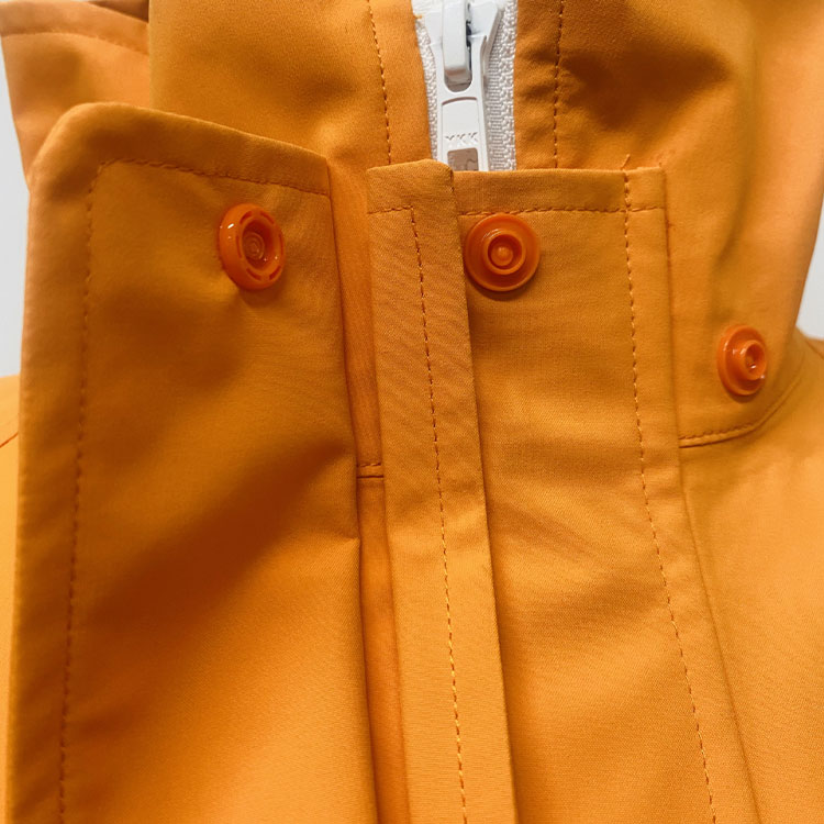 Men's Waterproof Seam-Sealed Jacket - Durable Rainwear for Outdoor Activities