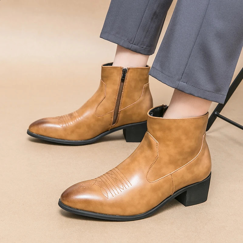 Mens retro British style Chelsea boots 240821