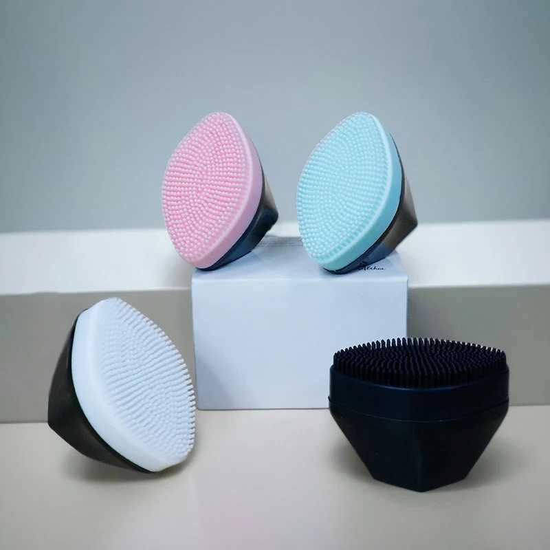 Silicone Face Cleansing Brush Facial Deep Pore Skin Care Scrub Cleanser Tool New Mini Beauty Soft Deep Cleansing Exfoliator Tool Y240821