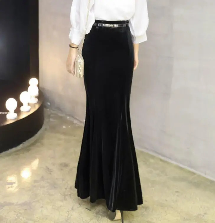 Autumn Vintage Velvet Black Long Mermaid Skirt Fashion Women Elegant Velour Skirts With Belt DQ1279 240820