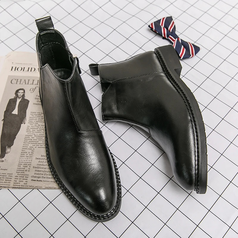 Mens leather boots classic ankle boots winter business boots mens casual boots Pointed Groom wedding boots 240821