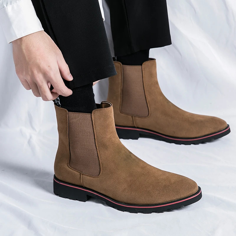 Spring Classic Chelsea mens boots beige British style outdoor walking shoes high-quality ankle boots straight bucket desert boots 240821