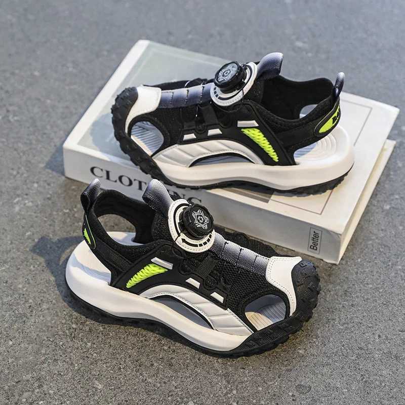 Baotou Girls Photo Frame Shoes 2024 Summer New Childrens Rotating Buckle Primary School Sports Sandals Boys Casual Beach Shoes W240821
