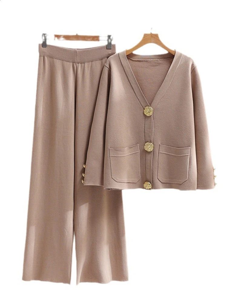 XFPV Women Solid V-Neck Long Sleeve Single Breasted Coat Elastic Waist Wide Leg Pants Two Piece Set Autumn Winter SM9785 240820