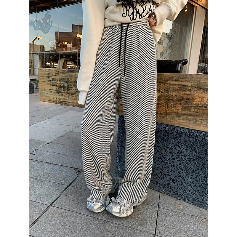 Womens Striped Baggy Sweatpants Jogger Harajuku Streetwear 90s Y2k 2000s Oversize High Waist Pants Vintage Trousers Clothes Z260314