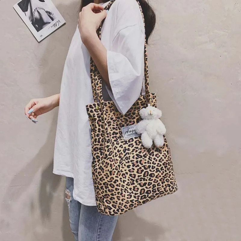 Leopard Print Shoulder Bag Fashionable Canvas Large Capacity Storage Shopping Korean Chic Big Women Casual Tote Handbag y240925