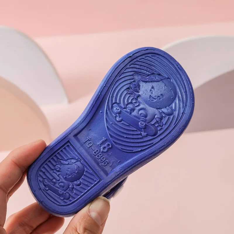 Childrens sandals baby frosted shoes boys slippers soft soled beach style girls sandals W240821