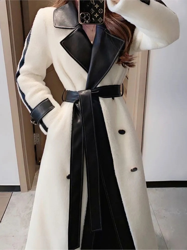 Autumn Winter High-end Fashion Temperament Contrast Color Patchwork Mid-length Overcoat with Belt Women Plush Woolen Jacket 240820