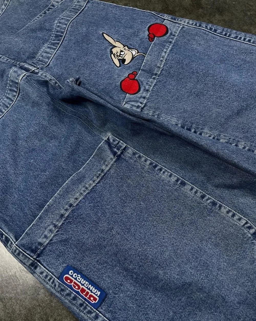 Harajuku Personality Big Pocket Boxing Kangaroo Print Wash Wide Leg Jeans Y2K HipHop Street Casual Loose Denim for Men and Women 240821