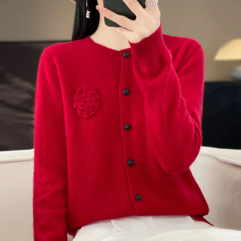 womens solid color cardigan autumn and winter 100% Merino wool coat cashmere Oneck clown loose fashionable top 240821