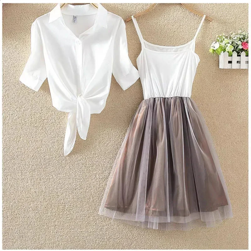 Summer Casual Womens Shirt 2024 Shawl White Buttoned Up Blouse Women Cotton Woman Tops Elegant Lady Tunics Clothes 19870 240821