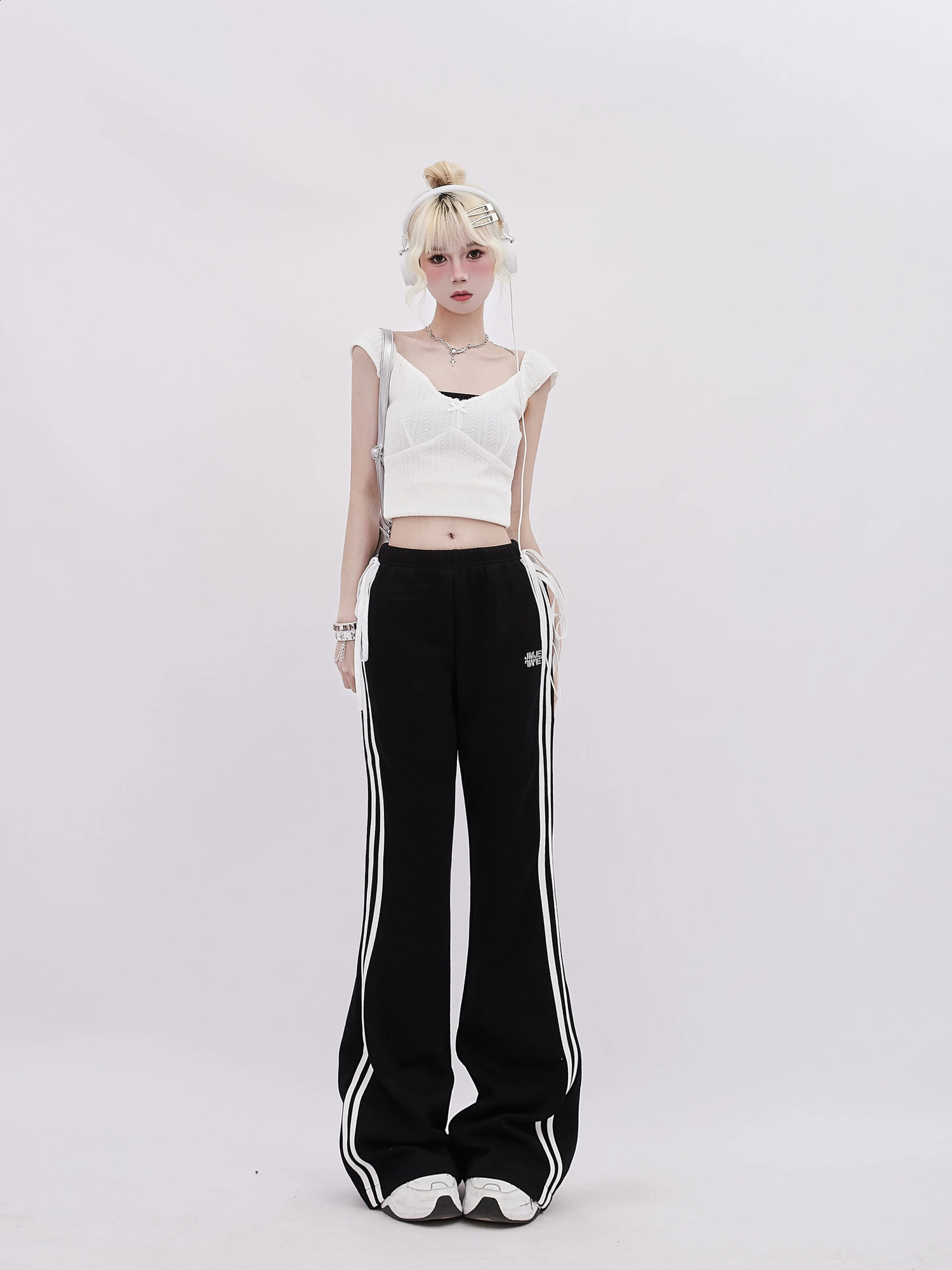 Women Black Gothic Striped Flare Pants Harajuku Streetwear Sweatpants Jogger Y2k 2000s Aesthetic Pants Vintage Trousers Clothes 240821