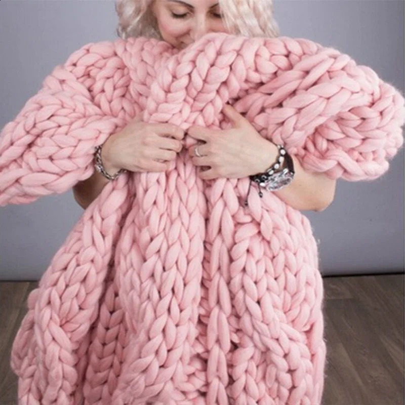 Drop Merino Wool Chunky Knitted Blanket Winter Thick Yarn Bulky Knitting Blankets Handmade Large Big Sofa Bed Blanket 240821
