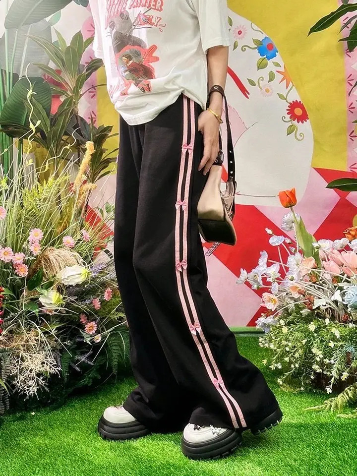 ADAgirl Bow Striped Sweatpants Women Hip Hop Black Sports Oversize Wide Leg Pants Fashion Casual Harajuku Retro Mujer Bottoms 240821