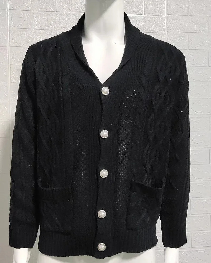 European and American Cardigan Sweater Style for Men Solid Color Long-sleeved Knitted Sweater Coat for Autumn and Winter 240821