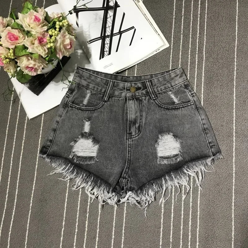 High Waist Tassel Broken Denim Shorts Female Summer Korean Version Raw Edge Wide Leg Loose Plus Size Jean Shorts Women 240821