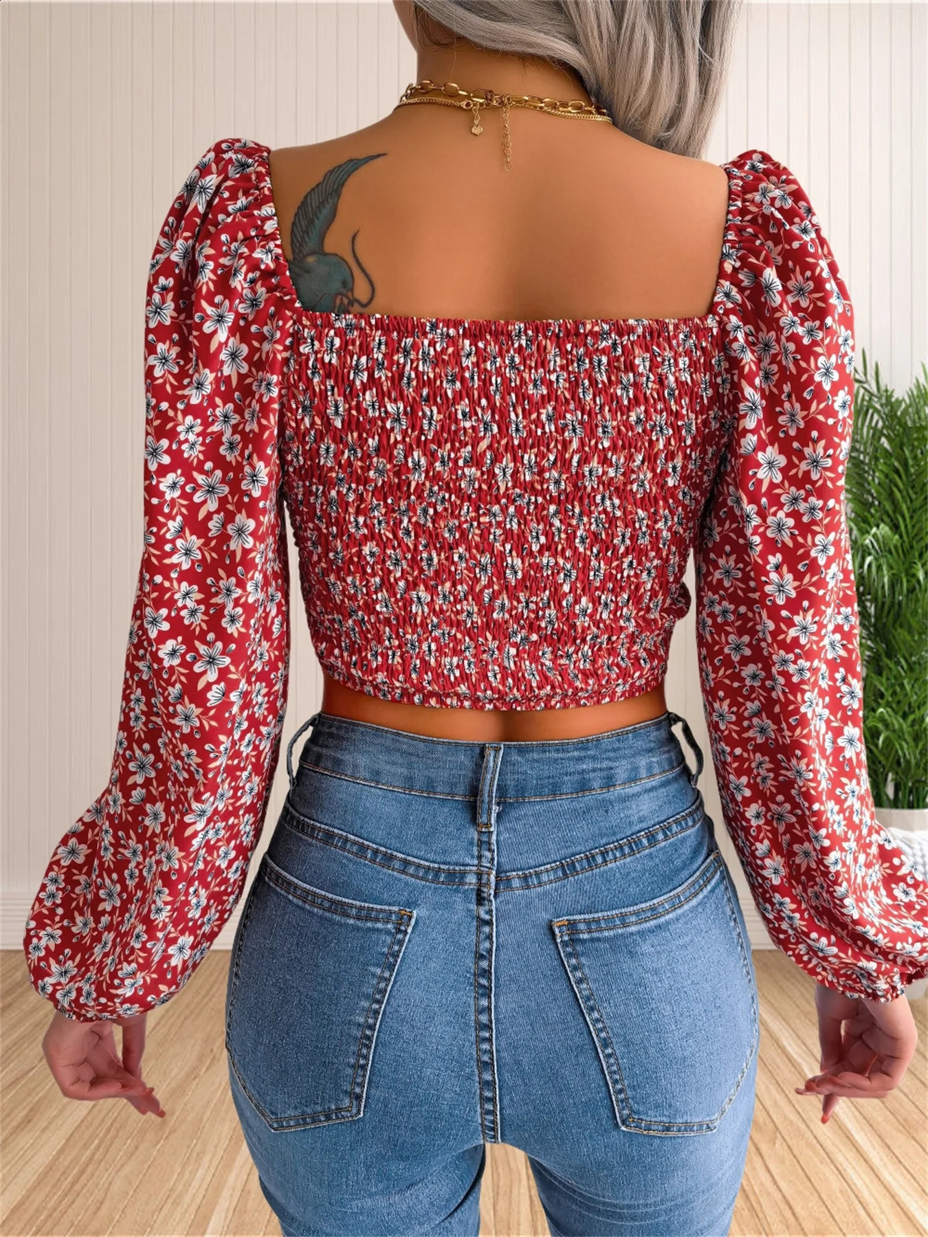 Womens long sleeved crop top square neckline front lace corset lightweight chiffon shirt floral agricultural 240822