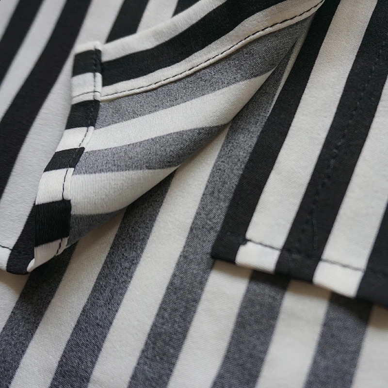 Women Shirt Black and White Striped Button Down Long Sleeve Oversize Boyfriend Blouse Tops Female Basic Outfit 240821