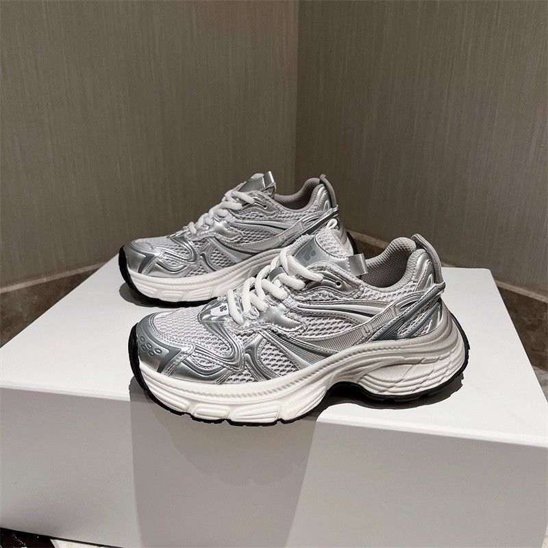 2025 designer for women running shoes white red sier breathable outdoor casual trainers sneakers 35-40