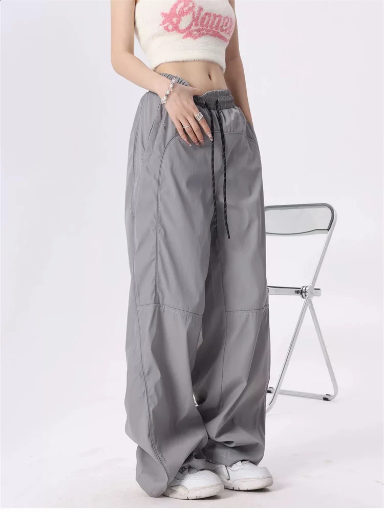 QWEEK Y2K Vintage Brown Cargo Pants Women Streetwear Reflective Gray Track Trousers Oversized Gorpcore Wide Leg Black Sweatpants 240821