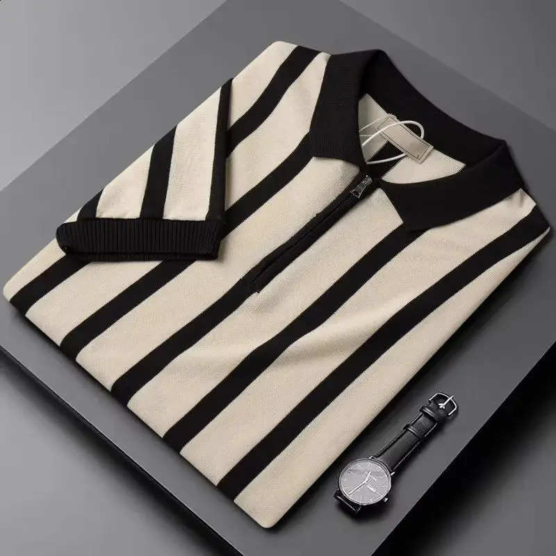 2024 Summer Minimalist Color Striped Casual Slim Fit British Retro Style Personalized Flip Collar Half Zip Knit Polo Shirt 240821