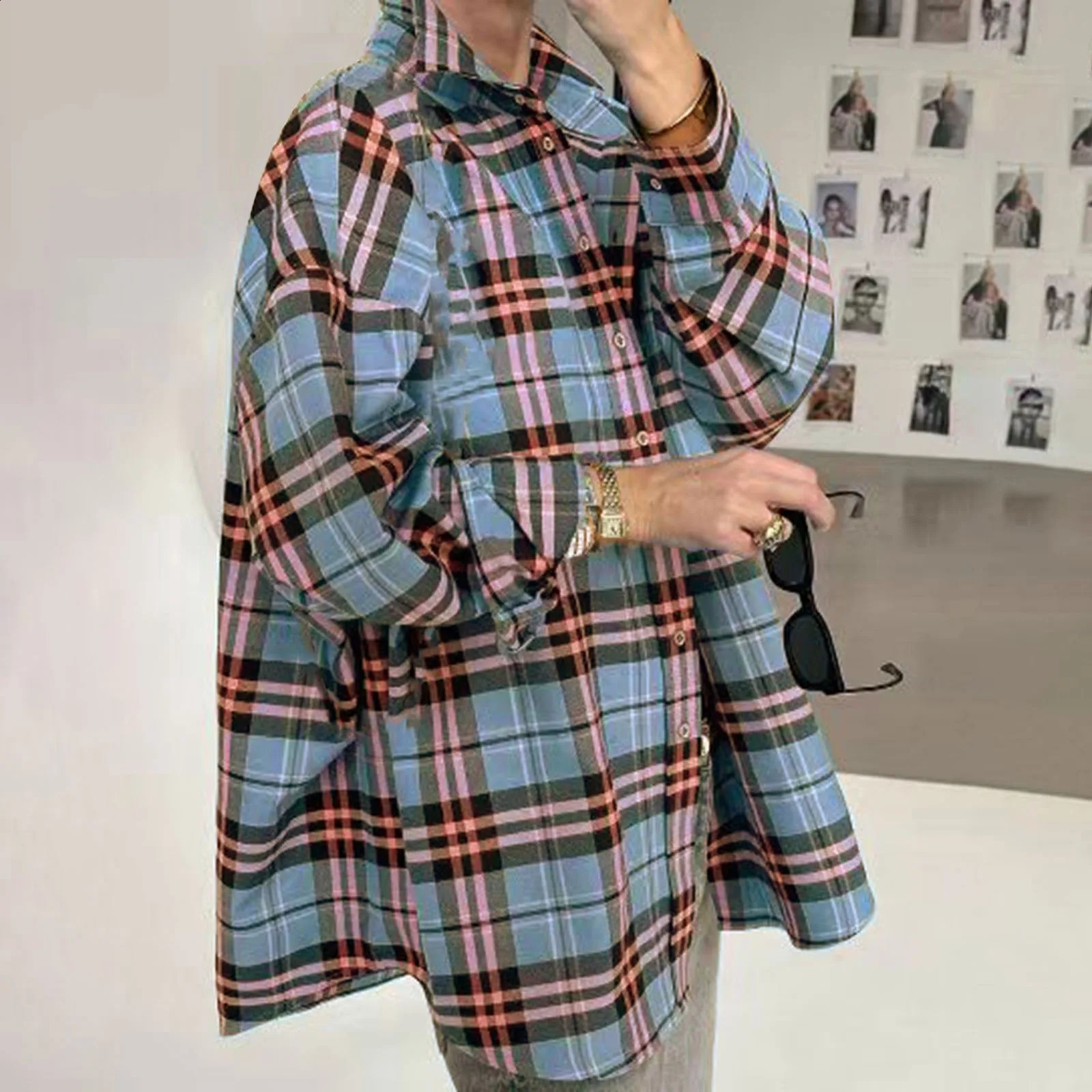 Womens plain long sleeved business work top with collar button up fashionable version oversized shirt pockets 240822