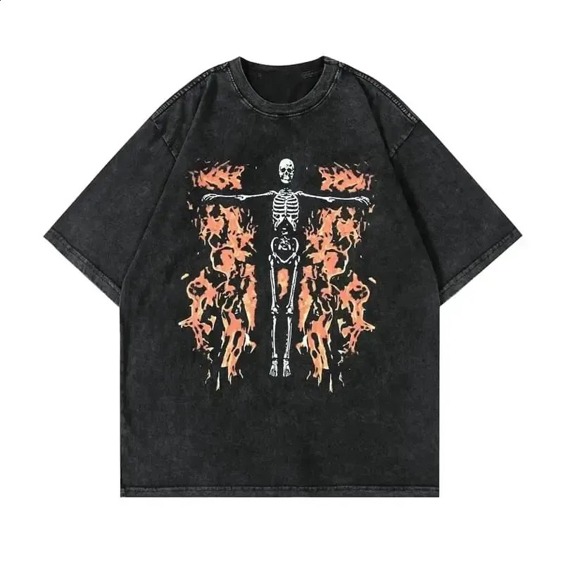 Summer mens retro washed Tshirt anime gothic streetwear punk unisex short sleeved top Y2k oversized 240822