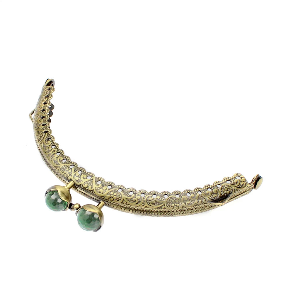 10Pcs 10.5CM Fashion Sparkling Gemstone Kiss Lock Bronze Metal Half Round Embossed Lace Wallet Stand 240821