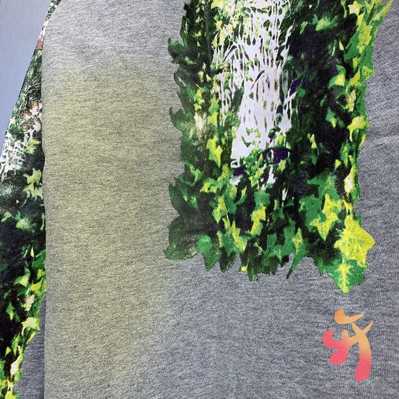 Green Abstract Print Winter WHO DECIDES WAR Hoodies Vinatge Street Drawstring Hooded Sweatshirts Men Women 240821