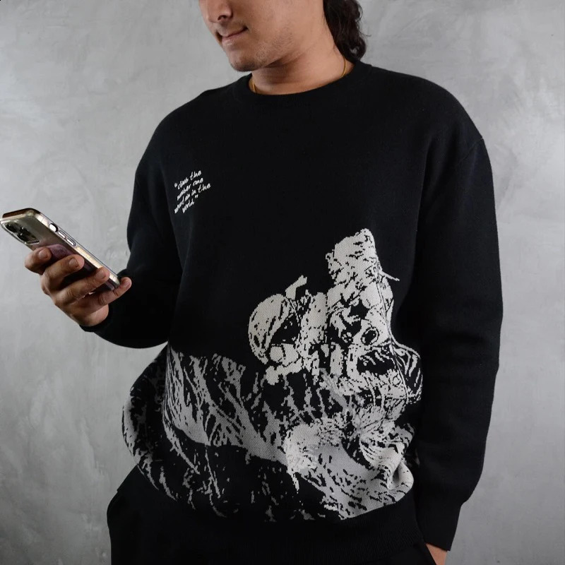 Gothic loose Oneck sweater Y2K clothing skydiving retro street cartoon Harajuku top fashion 240821