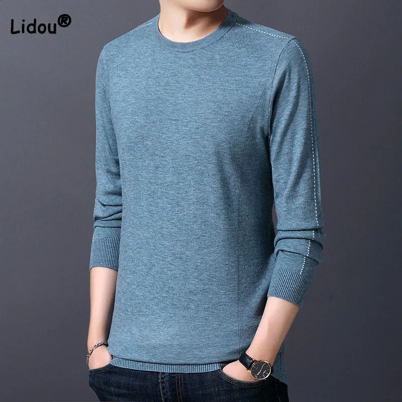 Mens round neck trend solid color sweater autumn and winter mens casual fully matched long sleeved knitted zipper 240821