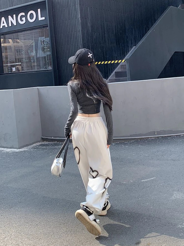 QWEEK Hippie Vintage Baggy Pants Women Y2K Retro Streetwear Heart Print Sweatpants Harajuku Oversize Jogger Korean Fashion 240821