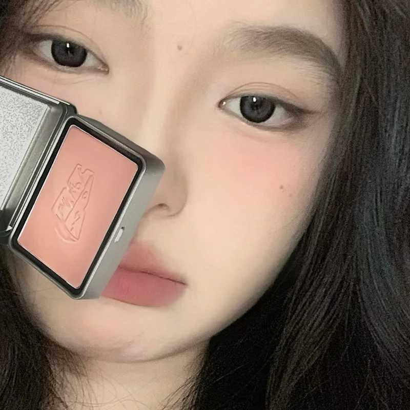Peninsula Iron Box B 4 colors Drunken Rose Cheek Ber Powder Matte Apricot Rouge Contour Palette Natural Face MakeupXJ241225