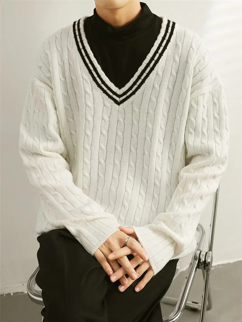 Black icon color contrast Vneck floral mens sweater autumn Korean knitted white 240821