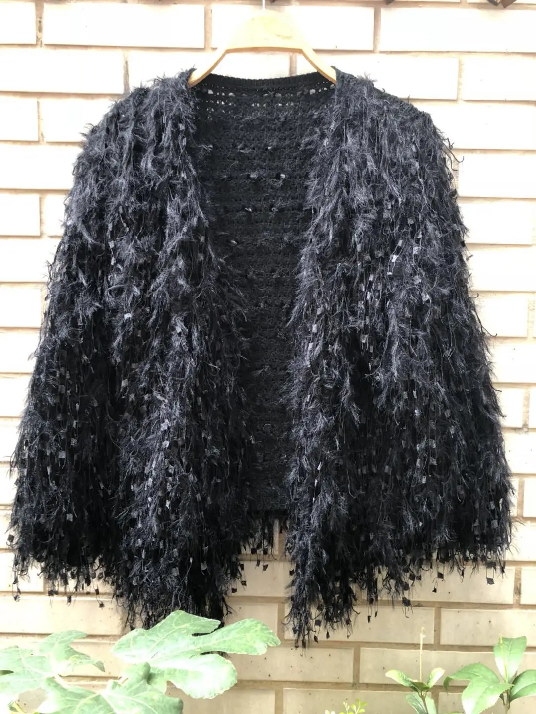 Spring and Autumn Cute Fairy Knitted Open Knitted Woolen Sweater Coat tassel V-neck Loose Fluffy Sweater Batwing Sleeve Womens Knitted Shawl 240822