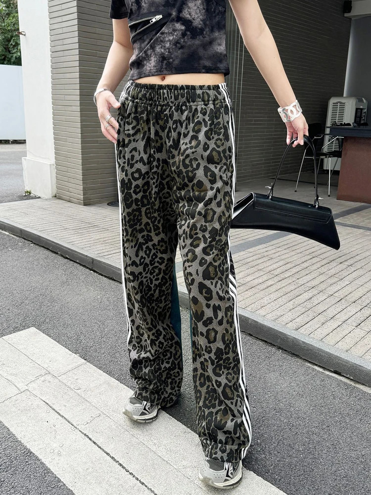 NYFS Summer European American Personality Patchwork leopard Woman Jeans Loose Plus size Elastic Waist Denim Trousers 240821