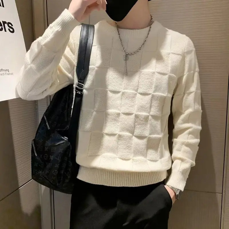 Korean Autumn/Winter Sweaters Mens O-Neck Solid Chessboard Pattern Fashion Casual Loose Long Sleeve Pullovers Knitted Tops 240821