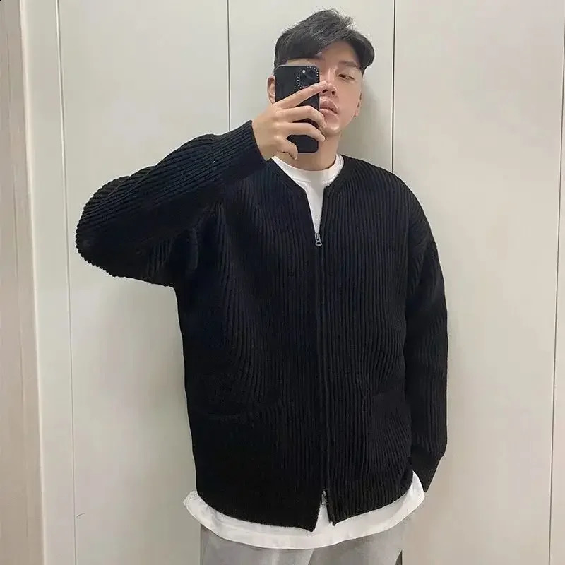 Man Clothes Jacket Knitted Sweaters For Men Zip-up Zipper Cardigan Round Collar Crewneck Coat No Hoodie Chic Elegant Casual A X 240821