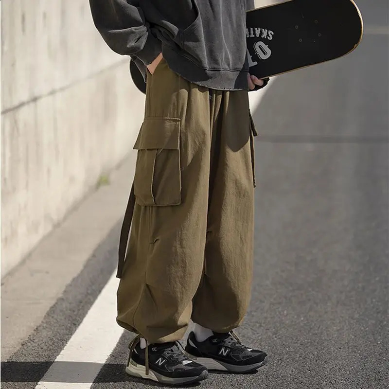 Casual Fashion Multiple Pockets Hong Kong Breeze Cargo Pants Man High-quality Summer Autumn Loose Personality Street Trousers 240822