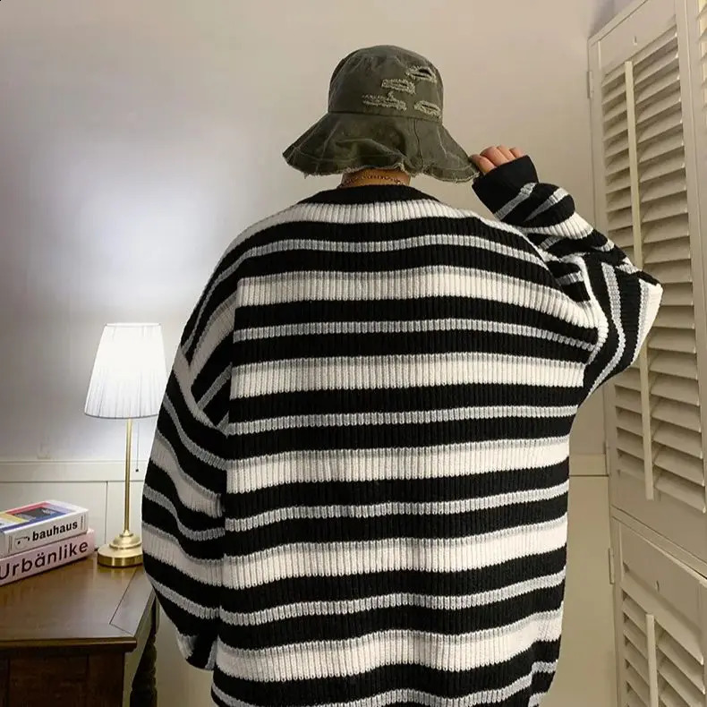 Lazy Retro Striped Sweater Men Women Autumn Winter Thick Knit Casual Embroidered Knit Pullover Sweater Jacket Couple 240821