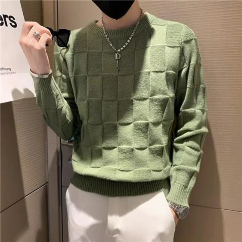 Korean Autumn/Winter Sweaters Mens O-Neck Solid Chessboard Pattern Fashion Casual Loose Long Sleeve Pullovers Knitted Tops 240821