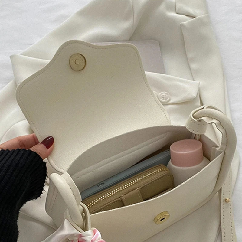 Sling Bag Women Korean Style Cute Shoulder Bag Soft Leather Crossbody Bag Underarm Bag 240822