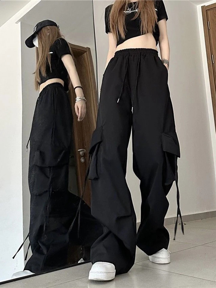 Zoki Cargo Pant Women y2k Streetwear Hip Hop Loose Casual Trousers American High Waist Big Pockets Lace Up Fashion Lady Pants 240821