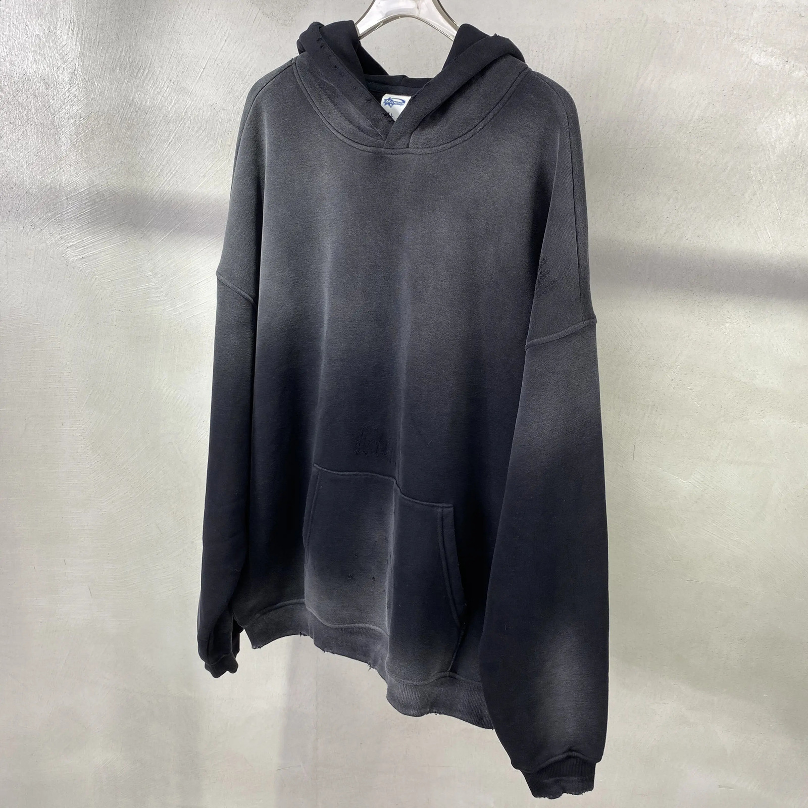 Spray Monkey Wash to make old rusted hoodie 240821