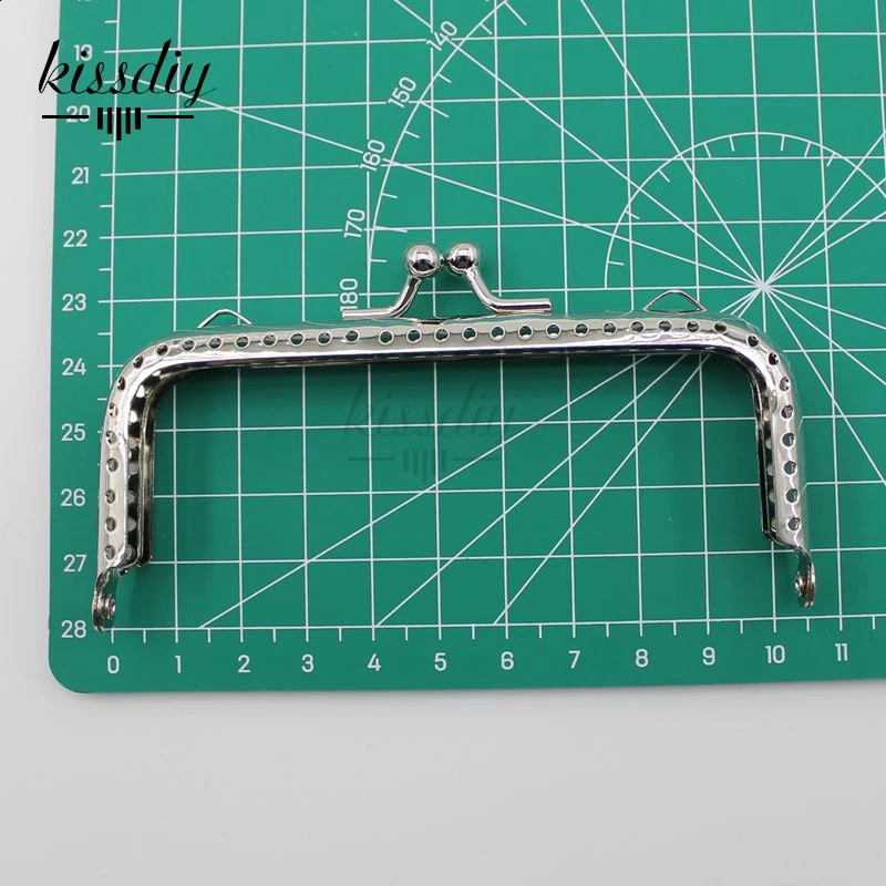 20 pieces/batch 6.5/8.5/10.5/12.5/15/18CM glossy silver based square metal wallet frame kiss buckle DIY bag accessories 6 sizes 240821