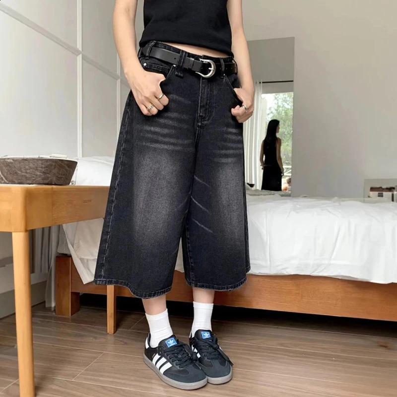 Vintage Y2k Baggy Denim Shorts Wide Leg Pants For Women Men Fashion High Waisted Wash Knee Length Jeans Shorts Oversize Pants 240821