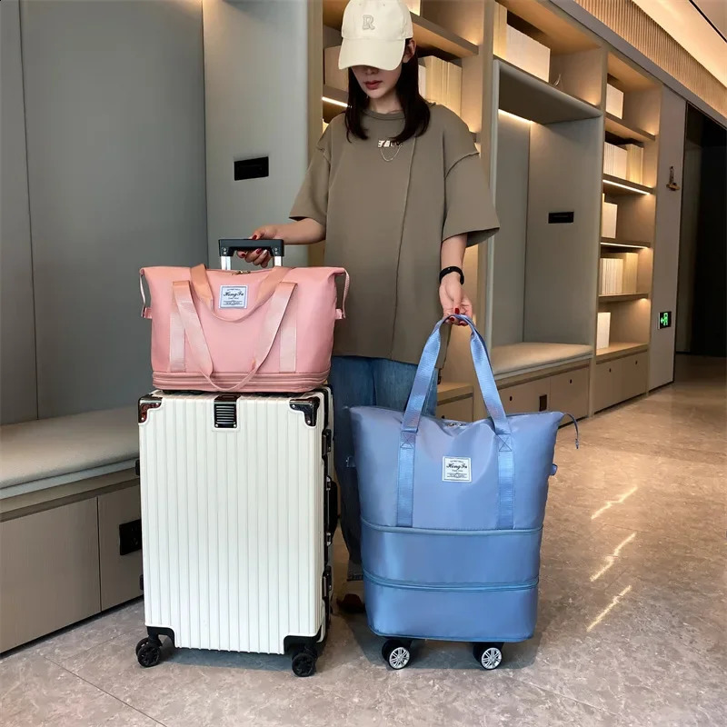 Multi functional wheeled travel bag ultra lightweight and portable dry wet separation luggage storage bag large capacity fitness bag 240821